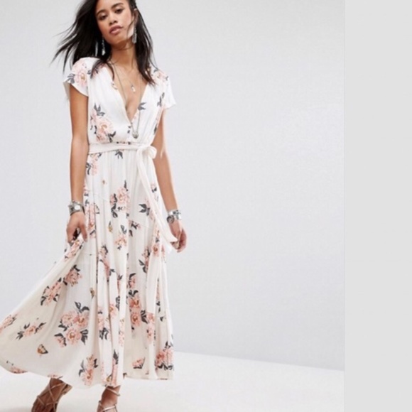 Free People Dresses & Skirts - Free People All I Got Floral V Neck Maxi Dress